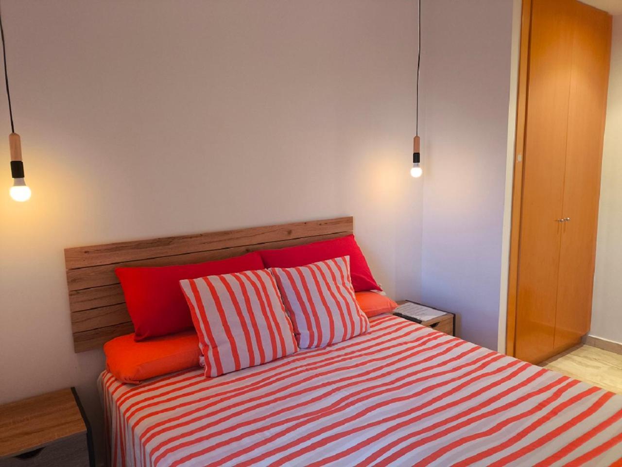 Habitacion Doble Con Bano Privado Y Desayuno Incluido Viladecans Exterior foto